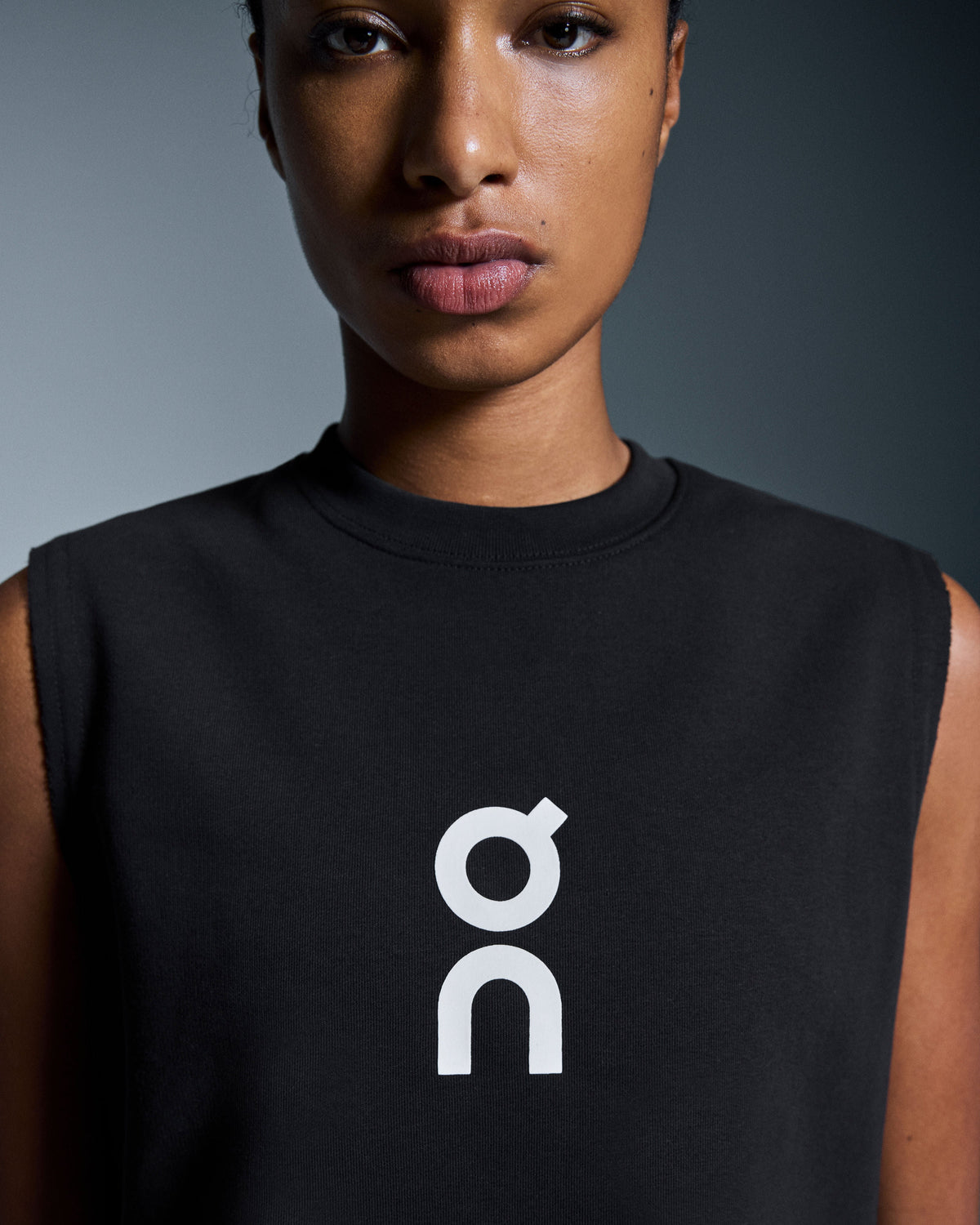 Women's Club Crew Crop Black - US 9210