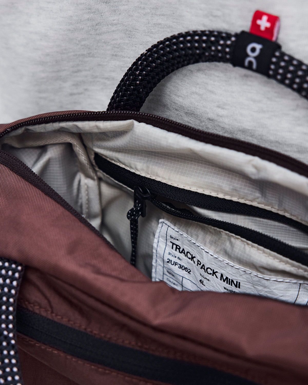 Track Pack Mini Elite Cacao | Black - US 3034