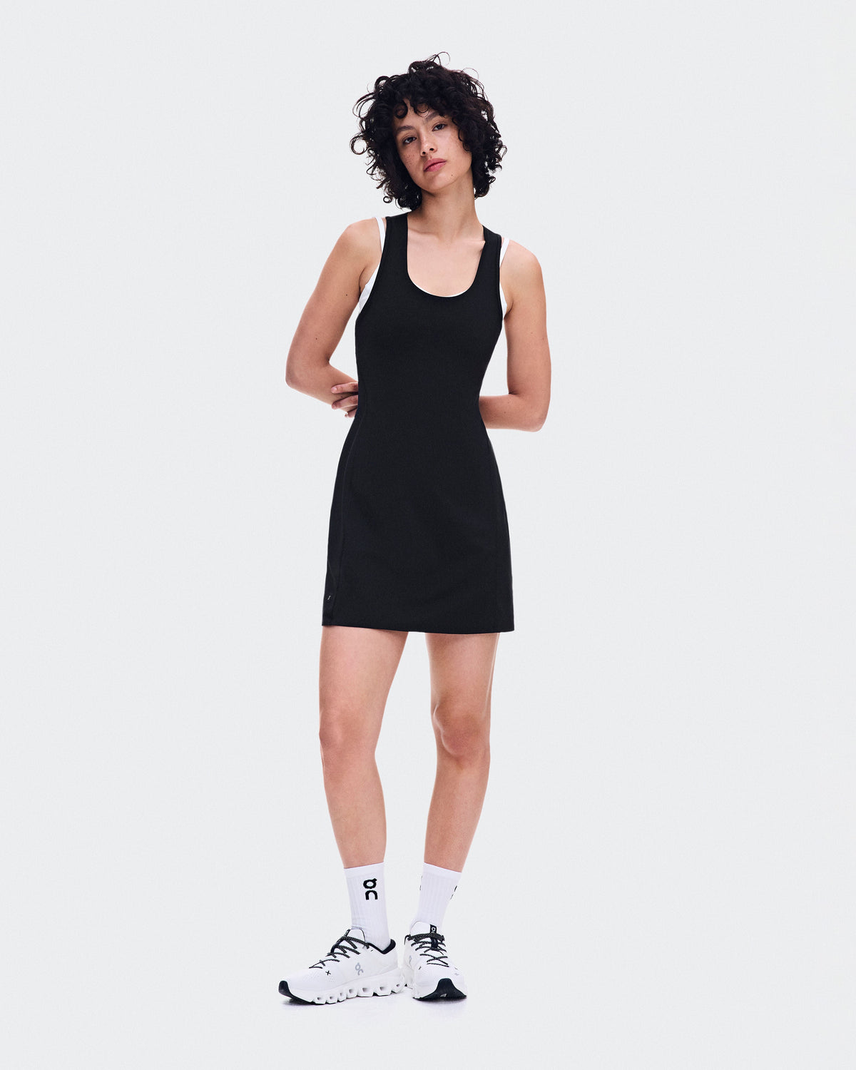 Women's Studio Dress Black - US 9420