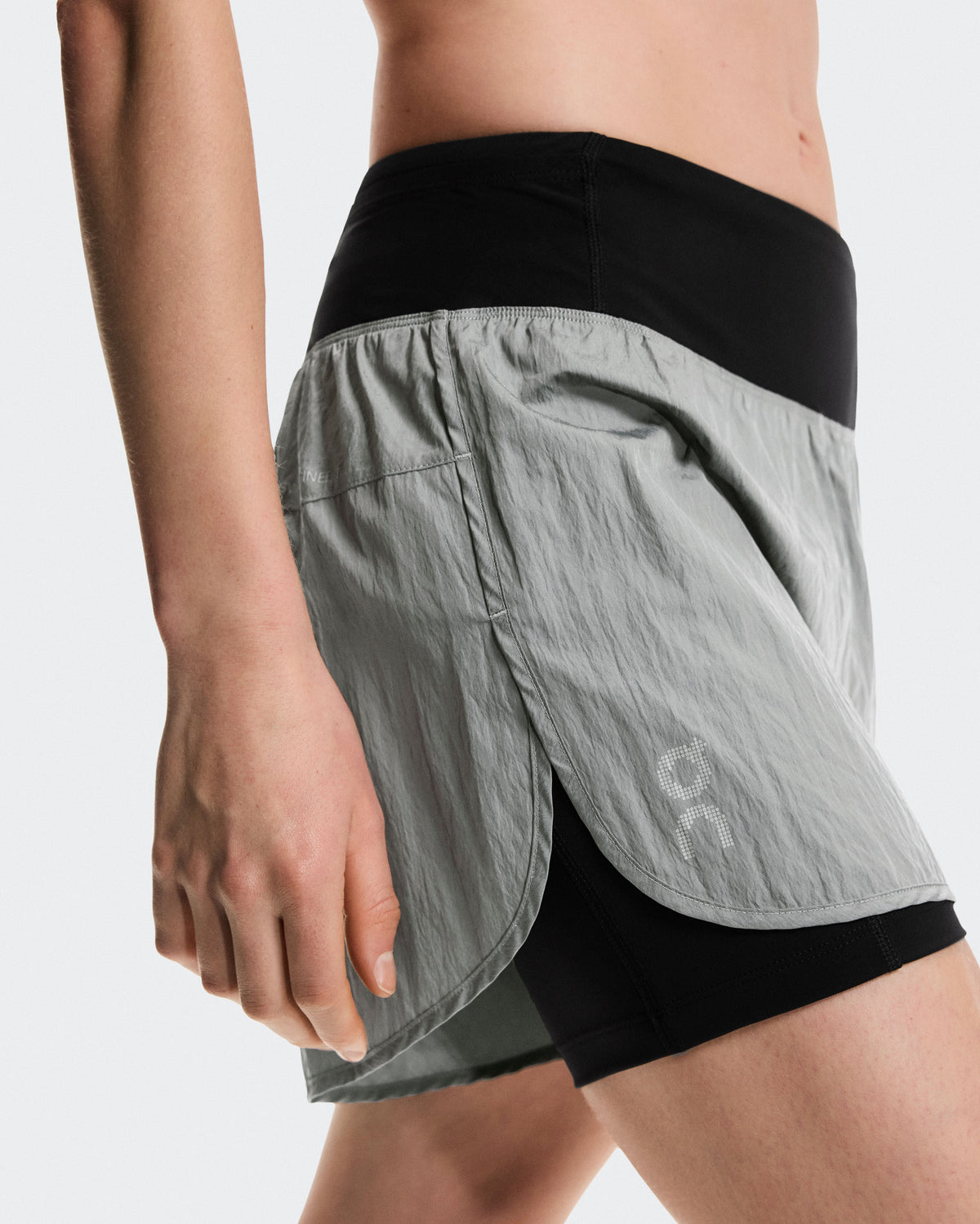 Women's Performance Volt Shorts Glacier - US 1974