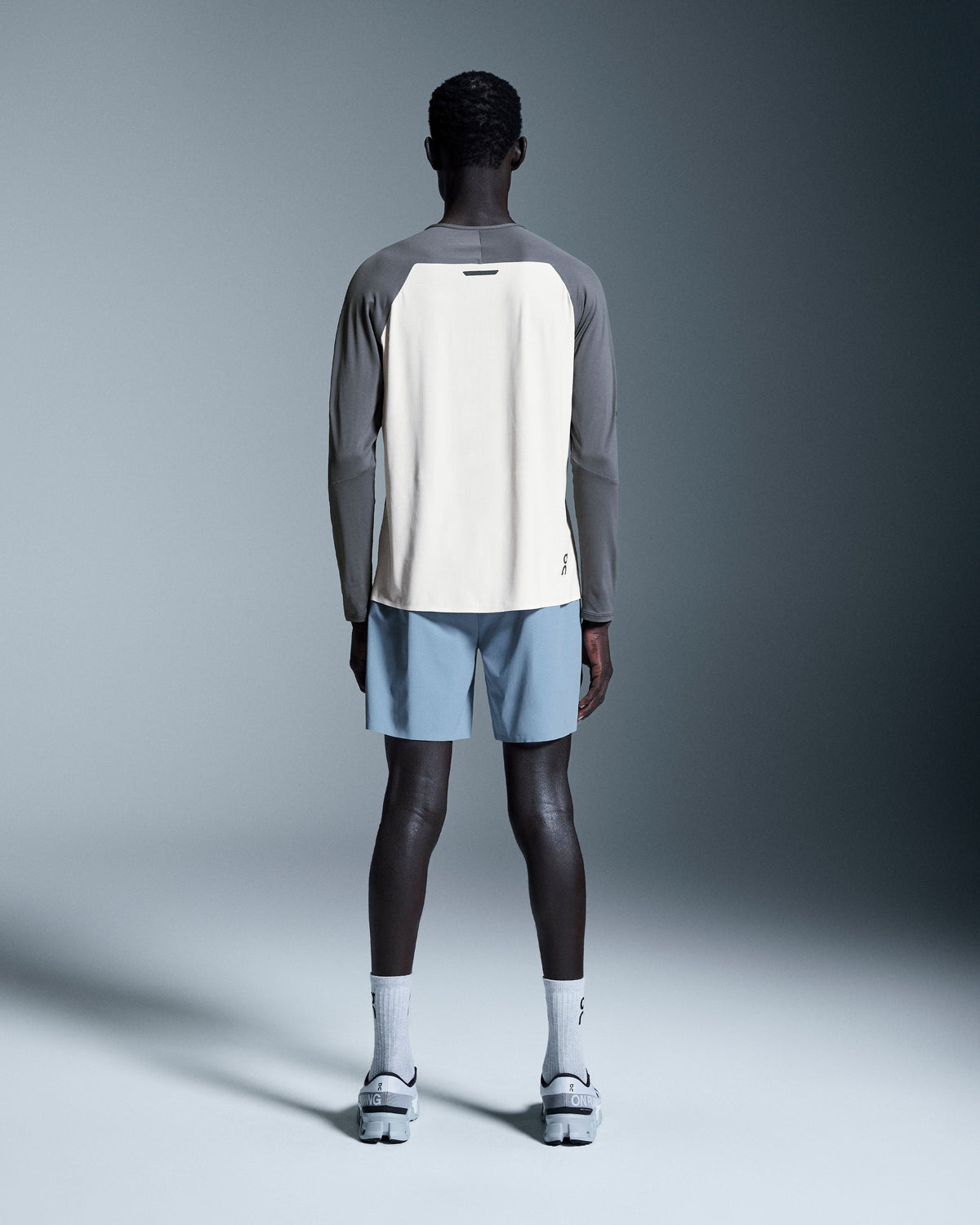 Men's 7" Performance Shorts Chambray - US 8865
