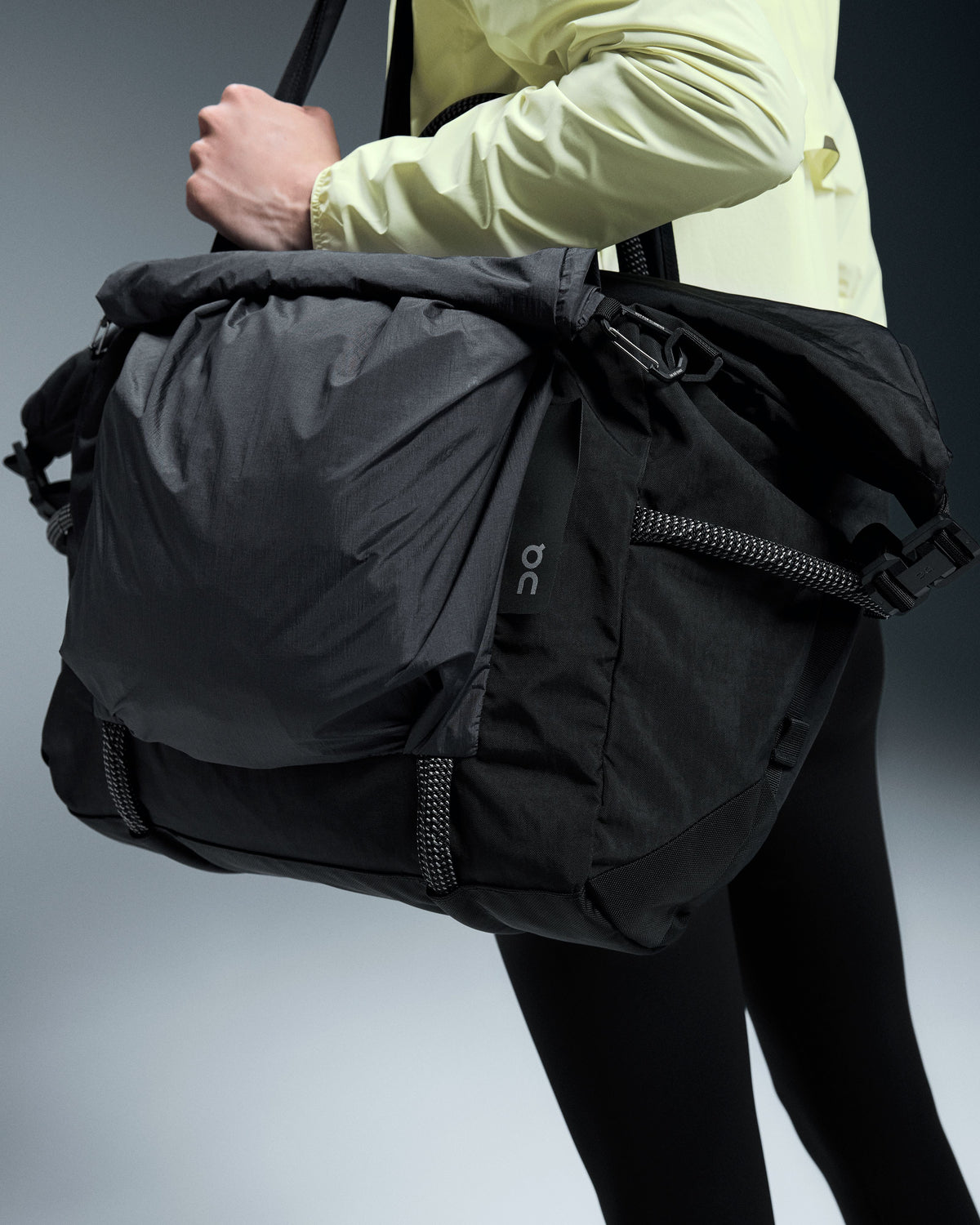 Track Pack 40L Elite Black | Magnet - US 3583