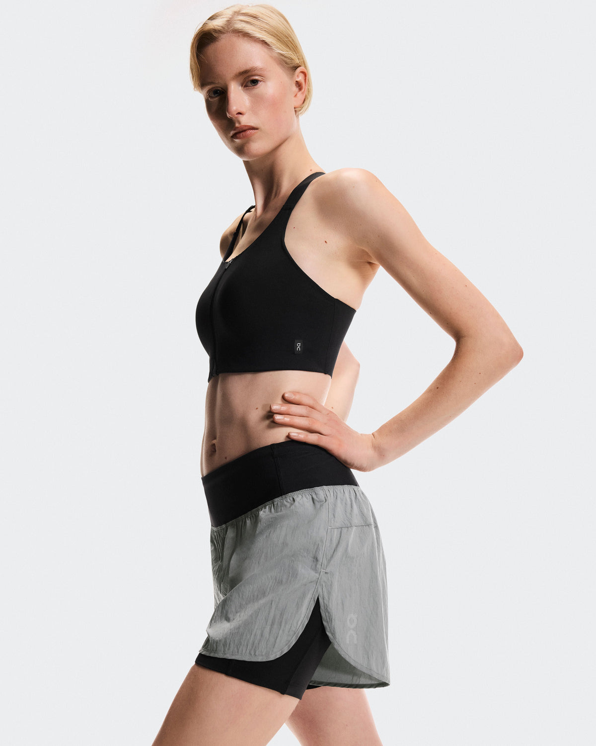 Women's Performance Volt Shorts Glacier - US 1974