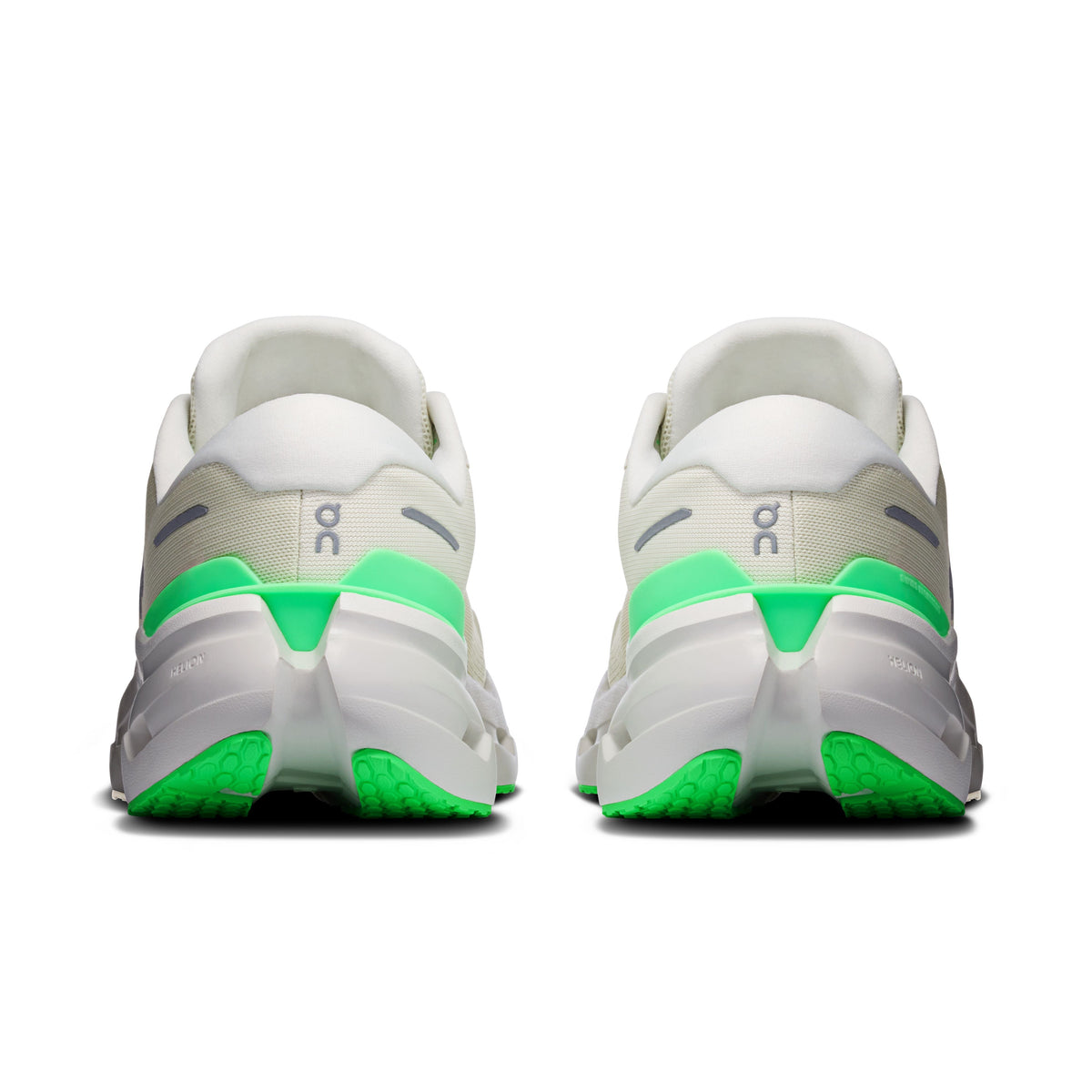 Men's Cloudrunner 3 Wide Ghost | Verdite - US 9630