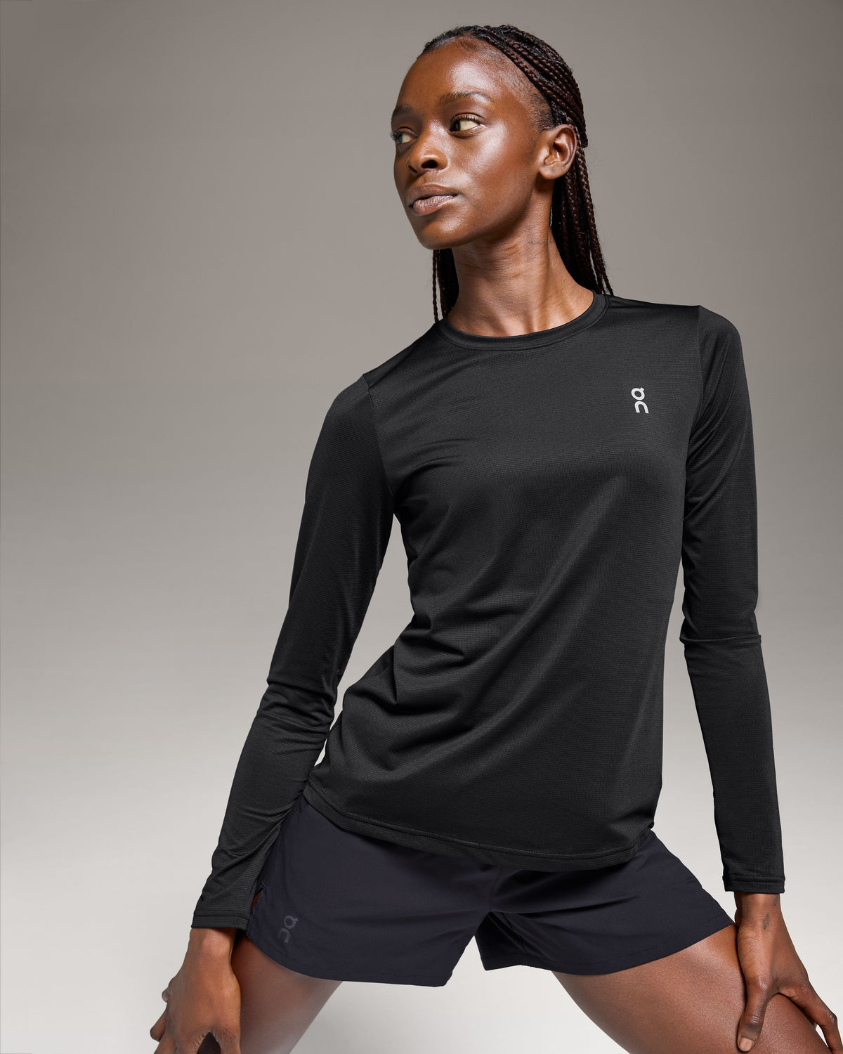 Women's Core Long-T Black - US 8561