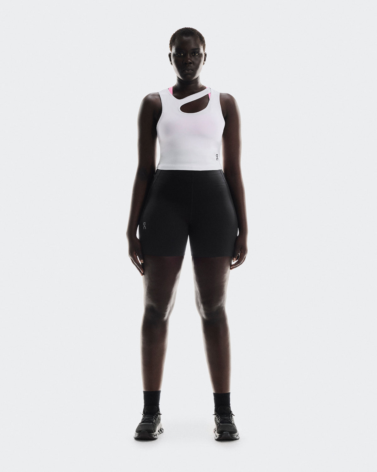 Women's Studio Cut-Out Crop White - US 1382