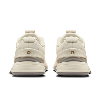 Women's THE ROGER Pro Ace Ivory | Fog - US 6545