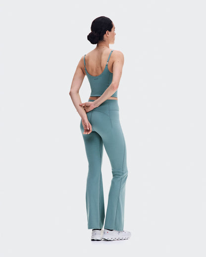 Women's Studio Crop Agave - US 6774