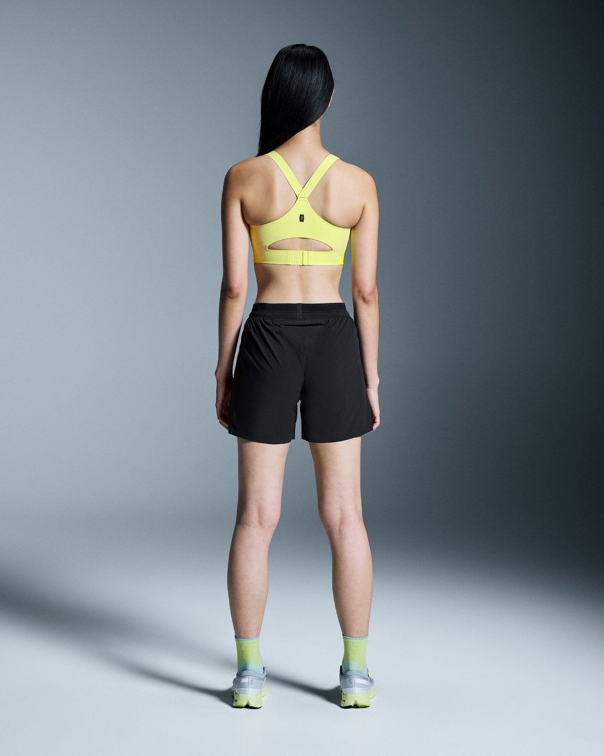 Women's 5" Performance Shorts Black - US 7302