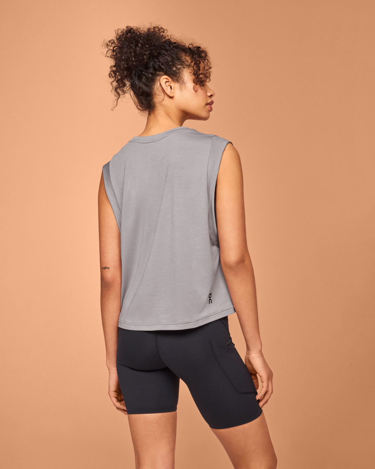 Women's Focus Crop Zinc - US 4465
