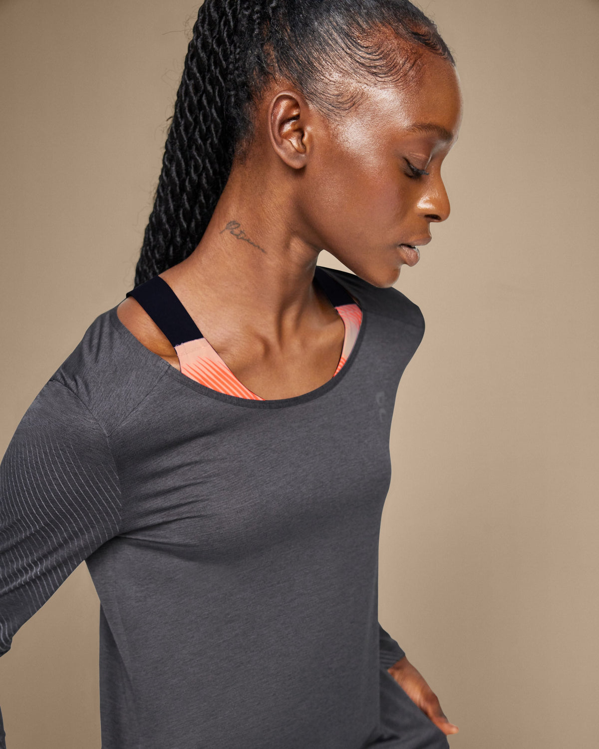 Women's Performance Long-T Lumos Black | Iron - US 3614